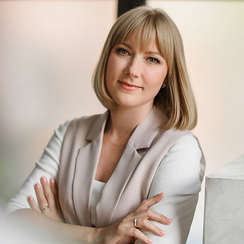 Елена Статник гештальт терапевт КИГиП.jpg